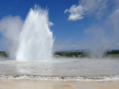 Yellowstone’s Heart Beats Anew: Small Explosions Give Birth to a New ‘Blue Pool’ in the Norris Geyser Basin