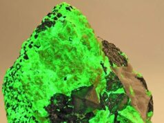 Willemite Mineral Guide: Properties, Fluorescence, and Non-Sulfide Zinc Ore Willemit